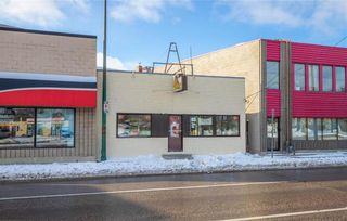 Main Photo: 946 St Mary's Road in Winnipeg: Norberry Residential for sale (2C)  : MLS®# 202227093