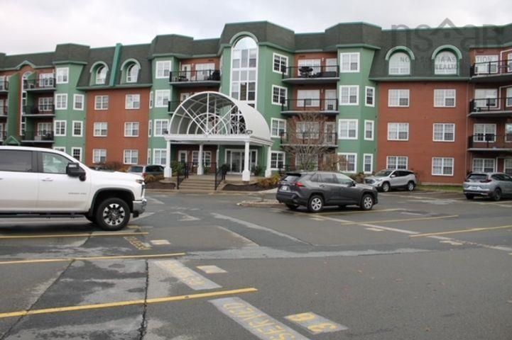 Main Photo: 411 116 Larry Uteck Boulevard in Halifax: 5-Fairmount, Clayton Park, Rocki Residential for sale (Halifax-Dartmouth)  : MLS®# 202222859