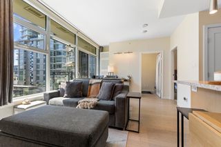 Photo 2: 513 38 W 1ST Avenue in Vancouver: False Creek Condo for sale in "THE ONE" (Vancouver West)  : MLS®# R2880072