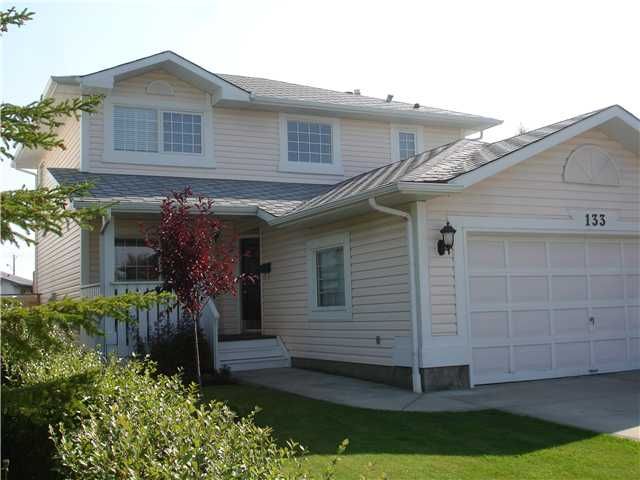 Main Photo: 133 SHAWBROOKE Circle SW in CALGARY: Shawnessy Residential Detached Single Family for sale (Calgary)  : MLS®# C3442124