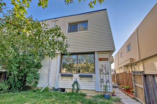 Photo 1: 3 6428 4 Street NE in Calgary: Thorncliffe Row/Townhouse for sale : MLS®# A2081528