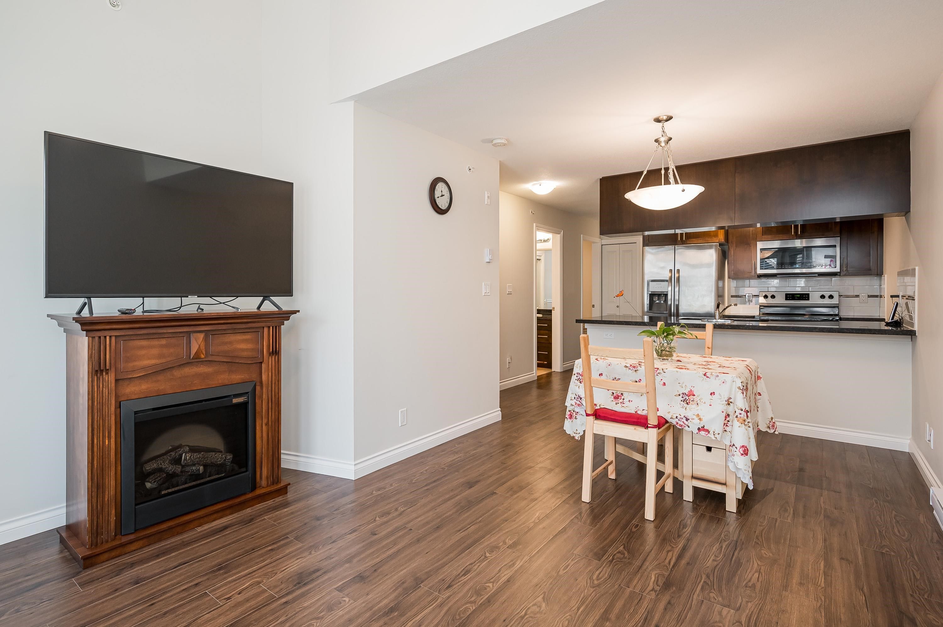 Photo 16: Photos: 420 5650 201A Street in Langley: Langley City Condo for sale in "Paddington Station" : MLS®# R2707221