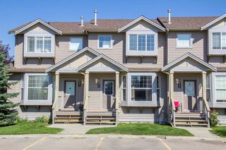 Photo 1: 802 2005 LUXSTONE Boulevard SW: Airdrie Row/Townhouse for sale : MLS®# C4287850