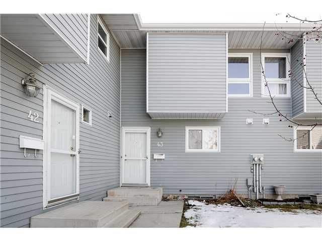 Main Photo: # 43 15710 BEAUMARIS RD in : Zone 27 Townhouse for sale (Edmonton)  : MLS®# E3409307