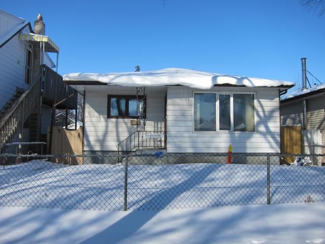 Main Photo: 523 Rosseau Avenue East in WINNIPEG: Transcona Residential for sale (North East Winnipeg)  : MLS®# 1203038