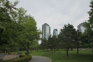 Photo 7: 803 1495 RICHARDS Street in Vancouver: Yaletown Condo for sale in "AZURA TWO" (Vancouver West)  : MLS®# R2778307