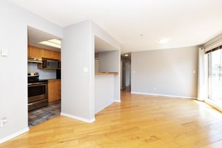 Photo 5: 404 2360 WILSON Avenue in Port Coquitlam: Central Pt Coquitlam Condo for sale in "RIVERWYND" : MLS®# R2602179