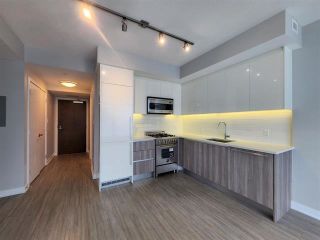 Photo 4: 2904 4900 LENNOX Lane in Burnaby: Metrotown Condo for sale (Burnaby South)  : MLS®# R2864152