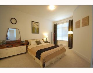 Photo 6: 418 6033 KATSURA Street in Richmond: McLennan North Condo for sale in "THE RED" : MLS®# V722680