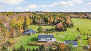 Photo 2: 2408 Victoria Road in Aylesford: Kings County Farm for sale (Annapolis Valley)  : MLS®# 202324257