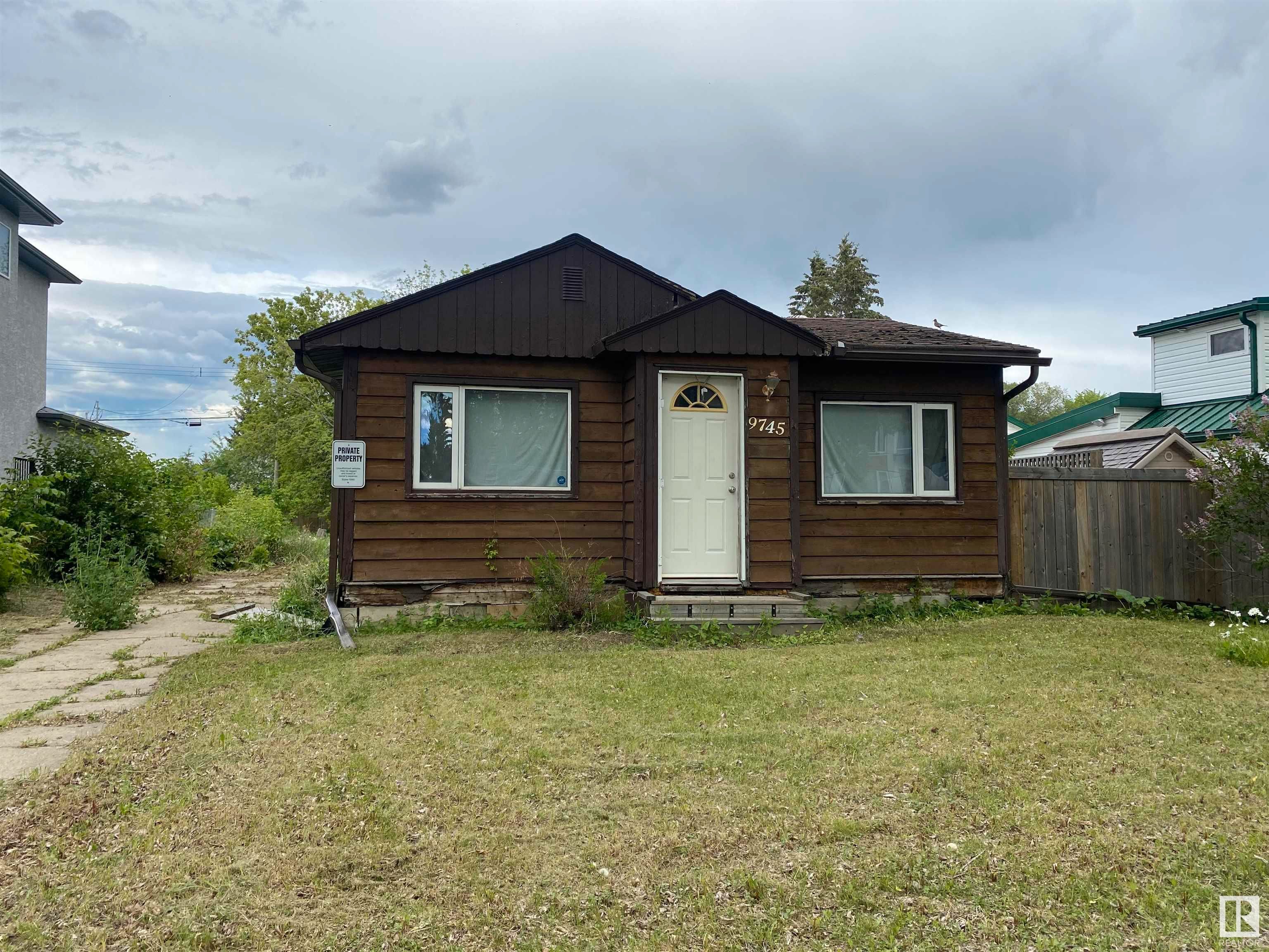 Main Photo: 9745B 152 Street in Edmonton: Zone 22 Vacant Lot/Land for sale : MLS®# E4309096