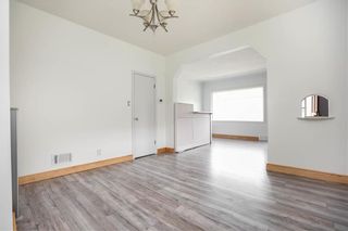 Photo 6: 121 Borden Avenue in Winnipeg: South Transcona Residential for sale (3N)  : MLS®# 202225568