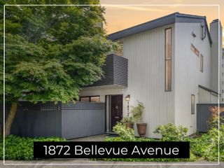 Main Photo: 1872 BELLEVUE Avenue in West Vancouver: Ambleside Townhouse for sale : MLS®# R2697081