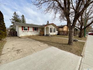 Photo 3: 105 McCarthy Boulevard North in Regina: Normanview Residential for sale : MLS®# SK966289