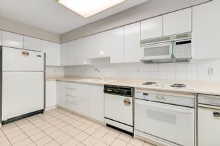 Photo 16: 410 2201 PINE Street in Vancouver: Fairview VW Condo for sale in "MERIDIAN COVE" (Vancouver West)  : MLS®# R2719501