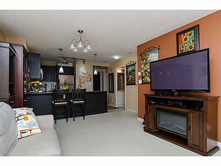Photo 8: 606 7225 ACORN Avenue in Burnaby: Highgate Condo for sale in "Axis" (Burnaby South)  : MLS®# V1142352
