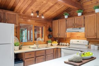 Photo 11: 5202 Fork Lake Rd in Highlands: Hi Eastern Highlands Single Family Residence for sale : MLS®# 960541