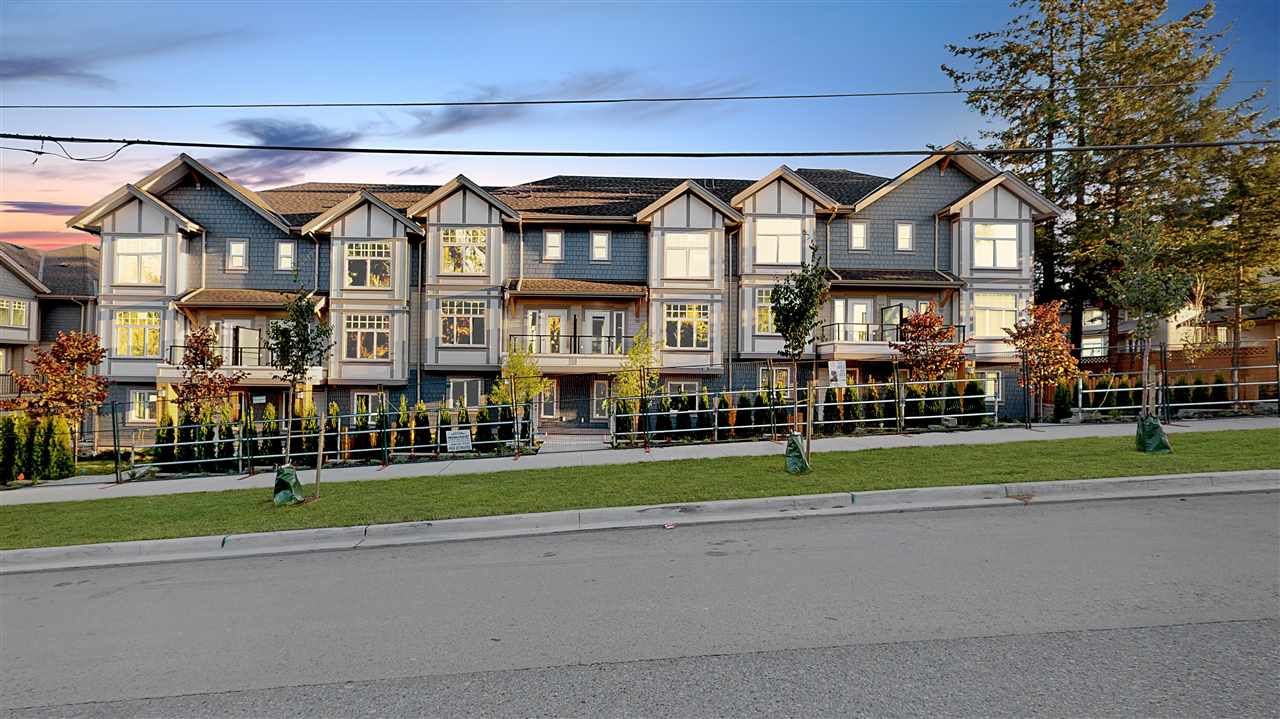 Main Photo: 101 15170 60 AVENUE in Surrey: Sullivan Station Townhouse for sale : MLS®# R2415849