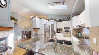 Photo 15: 358 Mountain Park Drive SE in Calgary: McKenzie Lake Detached for sale : MLS®# A2094276