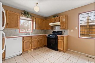 Photo 11: 318 HOWE Place in Regina: Normanview Residential for sale : MLS®# SK917477