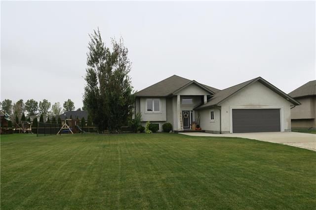 Main Photo: 18 Marshall Place in Steinbach: Deerfield Residential for sale (R16)  : MLS®# 1921873
