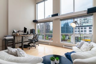 Photo 5: 405 933 SEYMOUR Street in Vancouver: Downtown VW Condo for sale in "The Spot" (Vancouver West)  : MLS®# R2694649