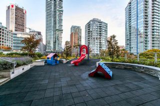 Photo 3: 504 535 SMITHE Street in Vancouver: Downtown VW Condo for sale in "THE DOLCE" (Vancouver West)  : MLS®# R2116050