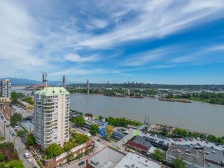 Photo 17: PH4 420 CARNARVON Street in New Westminster: Downtown NW Condo for sale : MLS®# R2892721