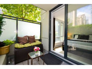 Photo 9: 209 1082 SEYMOUR Street in Vancouver: Downtown VW Condo for sale (Vancouver West)  : MLS®# V963736