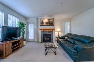 Photo 5: 305 15 SMOKEY SMITH Place in New Westminster: GlenBrooke North Condo for sale in "The Westerly" : MLS®# R2353183