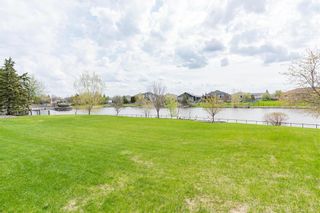 Photo 35: 266 Orchard Hill Drive in Winnipeg: Royalwood Residential for sale (2J)  : MLS®# 202216407
