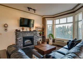 Photo 10: 209 46021 SECOND Avenue in Chilliwack: Chilliwack E Young-Yale Condo for sale in "The Charleston" : MLS®# R2332755