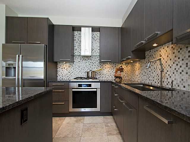 Main Photo: 401 4570 HASTINGS Street in Burnaby: Capitol Hill BN Condo for sale (Burnaby North)  : MLS®# V990726