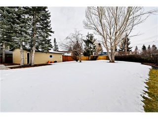 Photo 26: 6615 LETHBRIDGE Crescent SW in Calgary: Lakeview House for sale : MLS®# C4050221