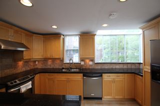 Photo 14:  in : Vancouver West Townhouse for rent : MLS®# AR102