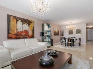 Photo 1: 405 1050 BOWRON Court in North Vancouver: Roche Point Condo for sale in "Parkway Terrace" : MLS®# R2082624
