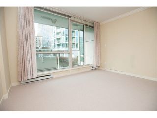 Photo 11: 404 1501 HOWE Street in Vancouver: Yaletown Condo for sale in "888 BEACH" (Vancouver West)  : MLS®# V1102511