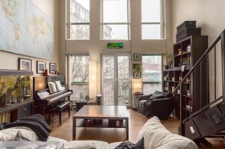 Photo 3: 307 1 E CORDOVA Street in Vancouver: Downtown VE Condo for sale in "CARRALL STATION" (Vancouver East)  : MLS®# R2143894