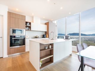 Photo 21: 5003 6000 MCKAY Avenue in Burnaby: Metrotown Condo for sale in "STATION SQUARE" (Burnaby South)  : MLS®# R2838145