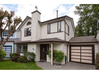 Photo 1: 12 11125 232 Street in Maple Ridge: East Central Townhouse for sale in "Kanaka Village" : MLS®# R2274166