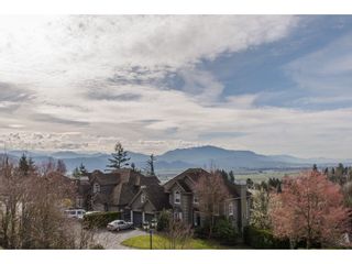 Photo 20: 2405 CRANBERRY Court in Abbotsford: Abbotsford East House for sale in "EAGLE MOUNTAIN" : MLS®# R2249739