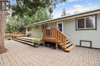Photo 12: 1324 Anderton Rd in Comox: House for sale : MLS®# 952734