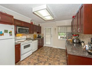 Photo 4: 1541 CHADWICK Avenue in Port Coquitlam: Glenwood PQ 1/2 Duplex for sale : MLS®# V1135986