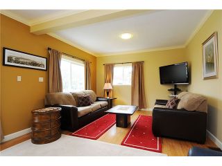 Photo 2: 4769 BRUCE Street in Vancouver: Victoria VE House for sale in "VICTORIA" (Vancouver East)  : MLS®# V1000138