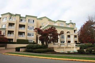 Photo 2: 326 2995 PRINCESS Crescent in Coquitlam: Canyon Springs Condo for sale in "PRINCESS GATE" : MLS®# R2010862