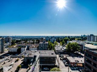 Photo 1: 1201 615 BELMONT Street in New Westminster: Uptown NW Condo for sale in "Belmont Towers" : MLS®# R2491355