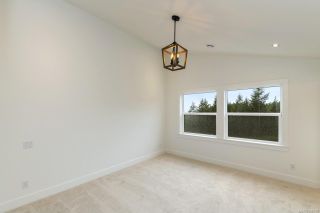 Photo 18: 2165 Mountain Heights Dr in Sooke: Sk Broomhill Half Duplex for sale : MLS®# 858329