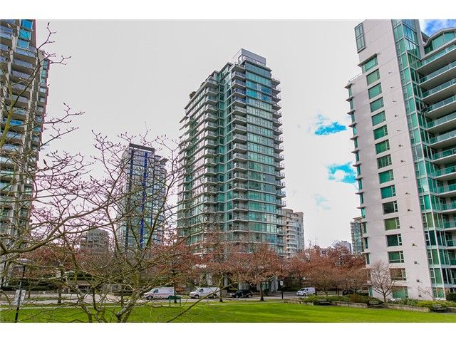 Main Photo: 901 1710 Bayshore Drive in Vancouver: Coal Harbour Condo  (Vancouver West)  : MLS®# V1048157