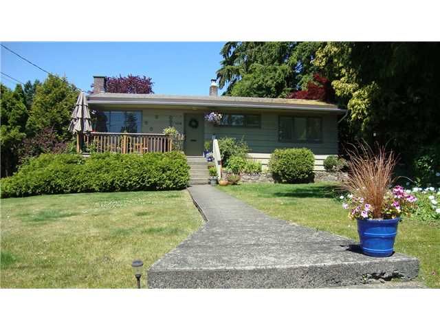 Main Photo: 1115 HAYWOOD AVE in West Vancouver: Ambleside House for sale