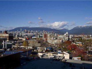 Photo 2: 609 298 E 11TH Avenue in Vancouver: Mount Pleasant VE Condo for sale in "THE SOPHIA" (Vancouver East)  : MLS®# R2096867